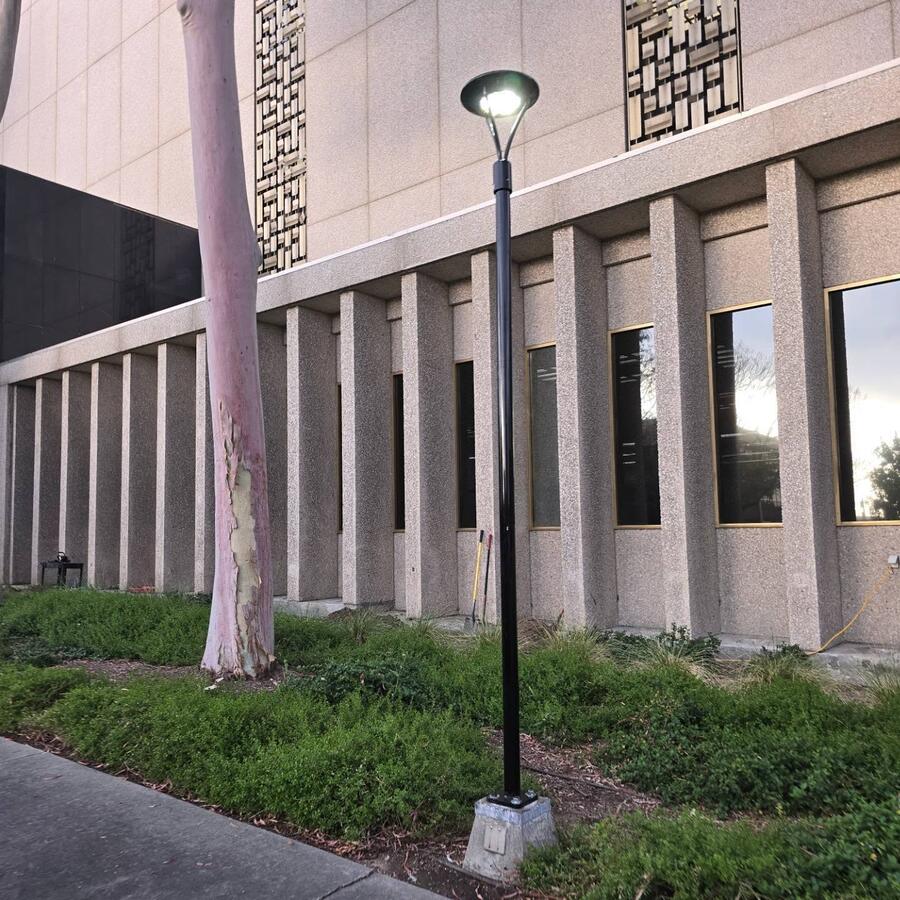 Commercial site lighting