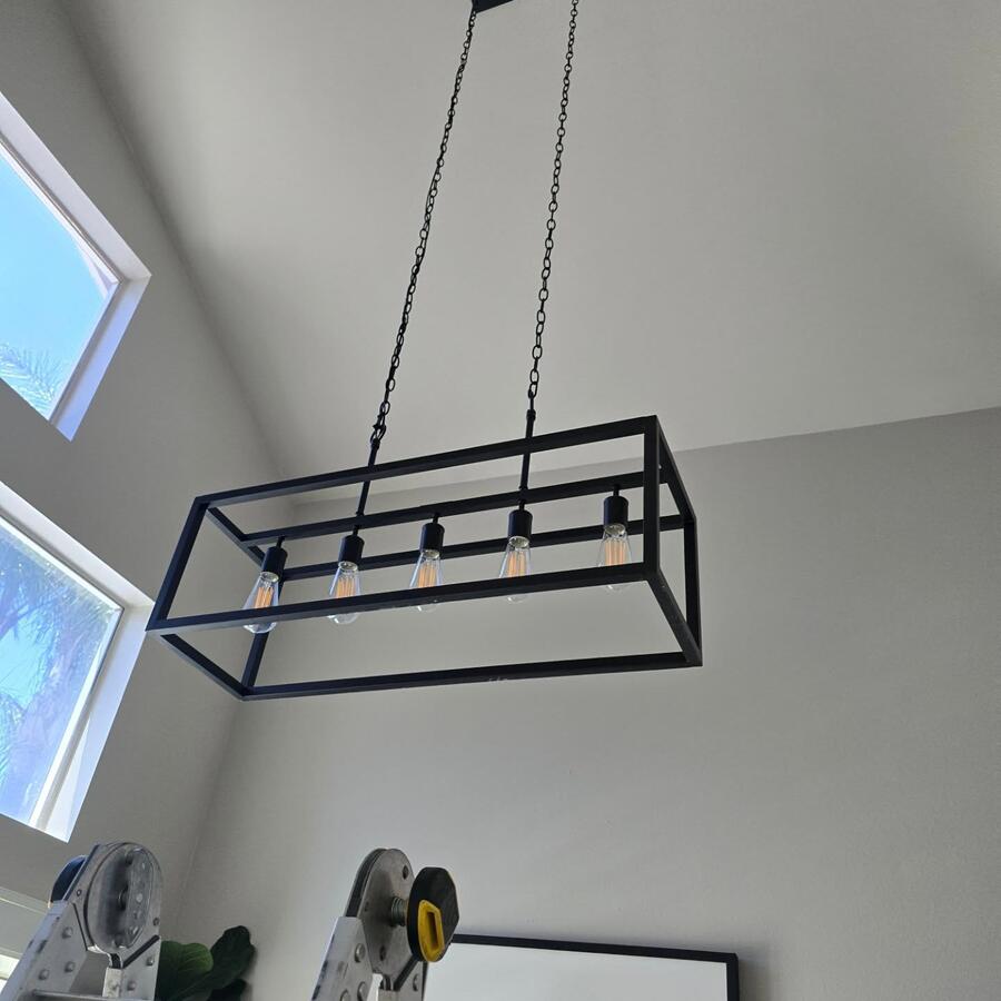 Linear chandelier installation